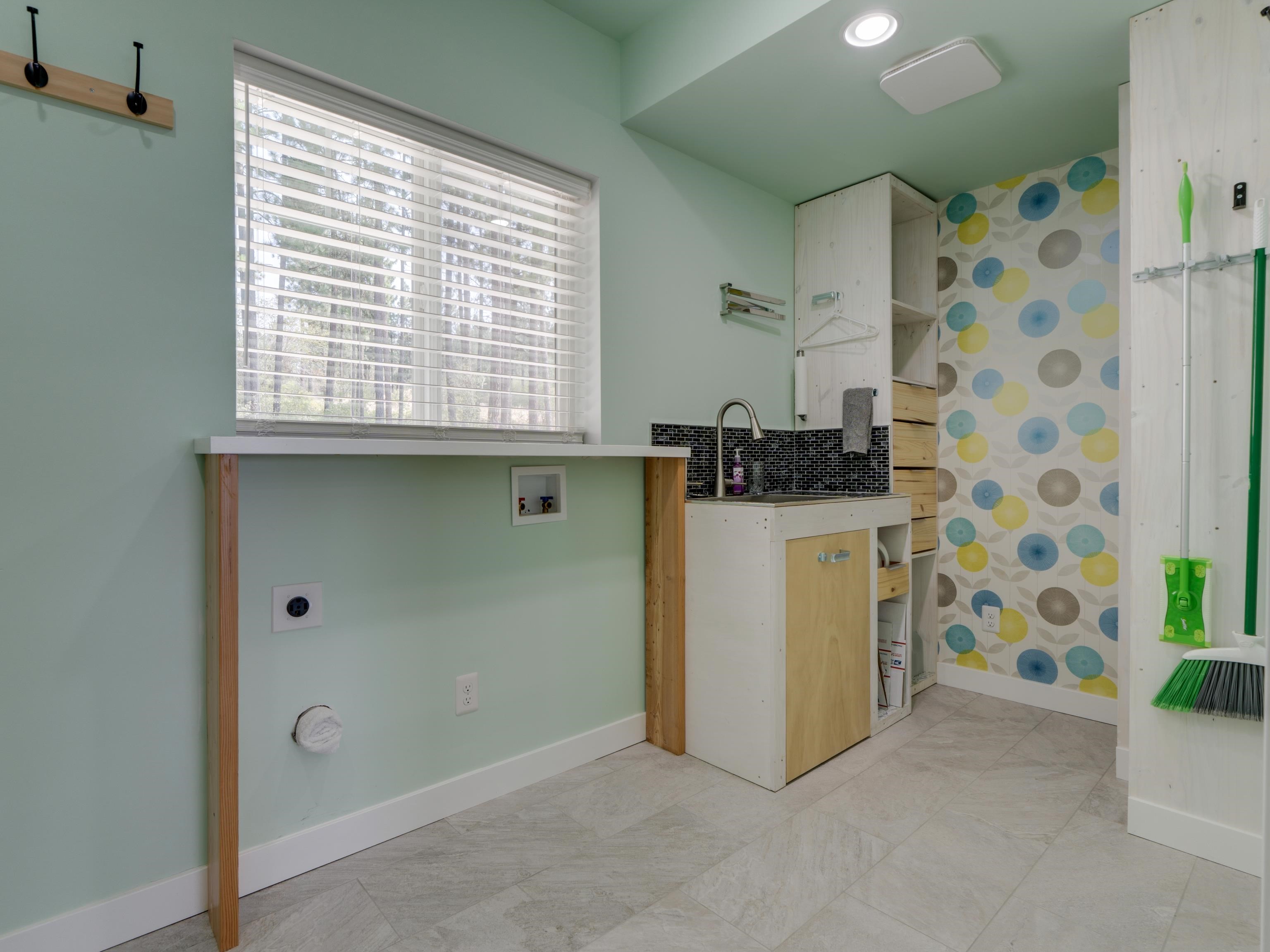 6560 Pine Ridge Way - Photo 17