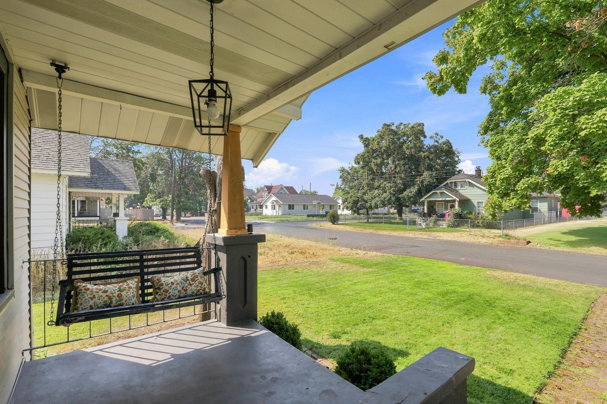 2608 N Napa St - Photo 21
