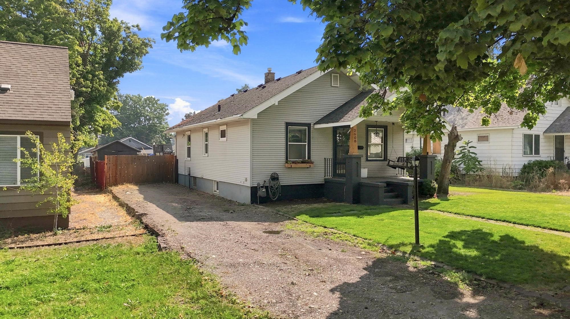 2608 N Napa St - Photo 31