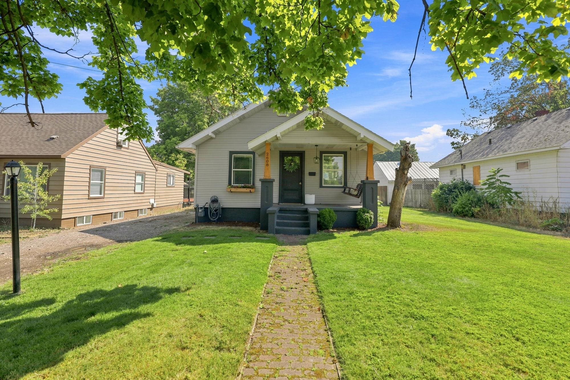 2608 N Napa St - Photo 33