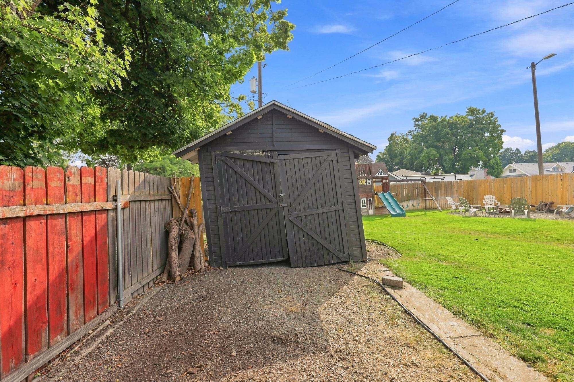 2608 N Napa St - Photo 26