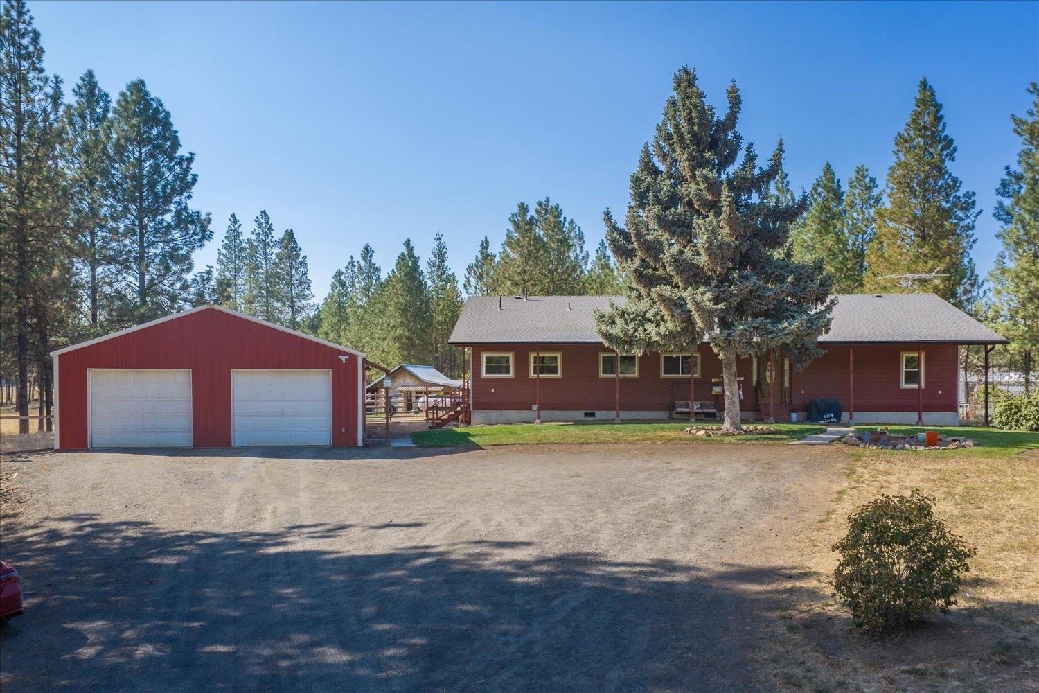 7908 S Carnation Rd - Photo 1