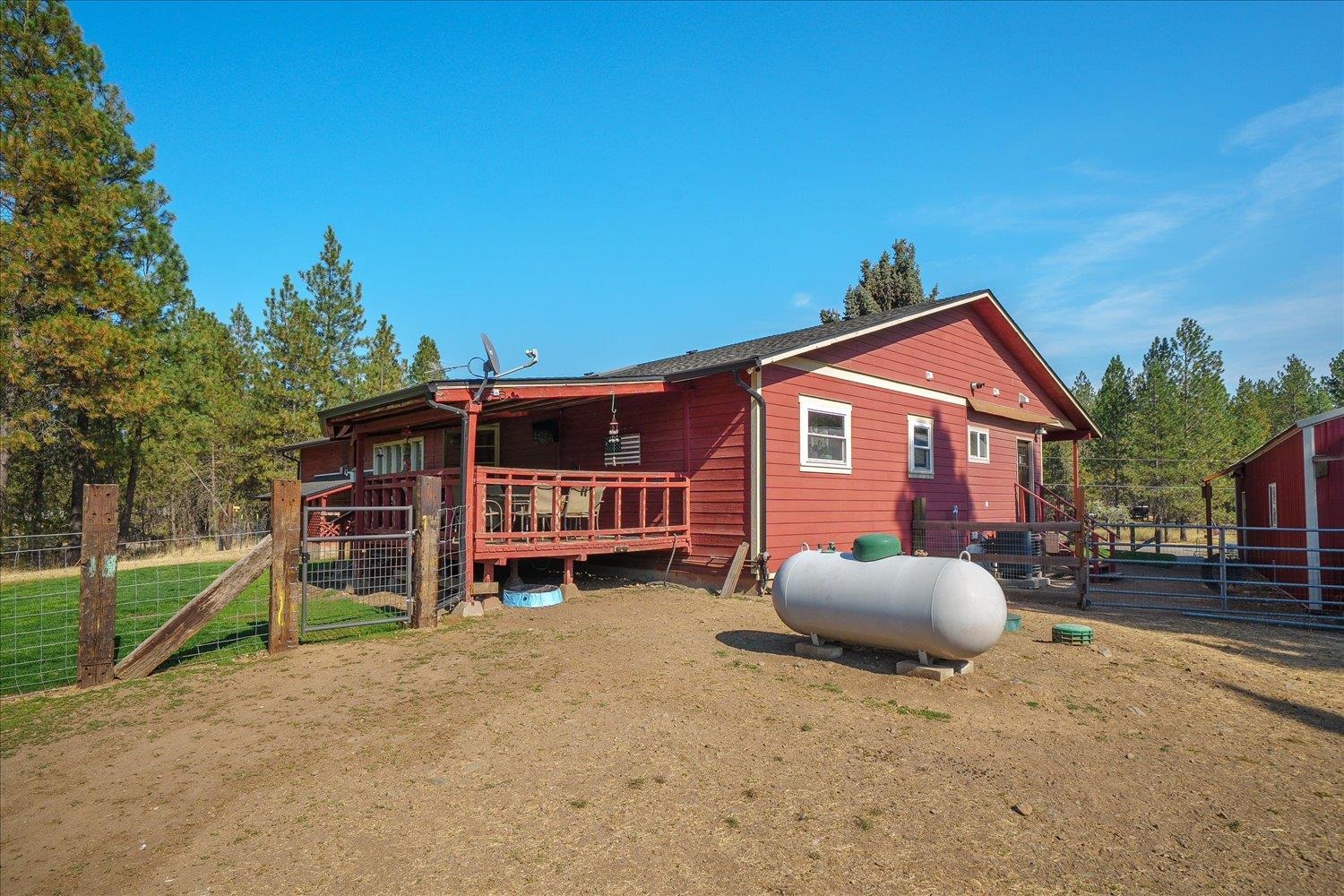 7908 S Carnation Rd - Photo 39