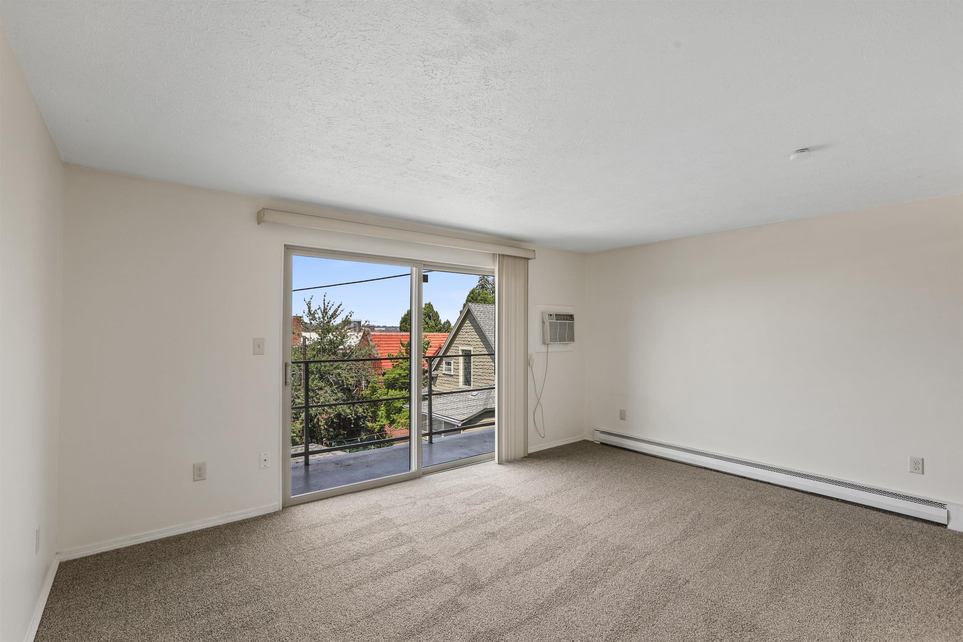 1418 W 6th Ave - Photo 3