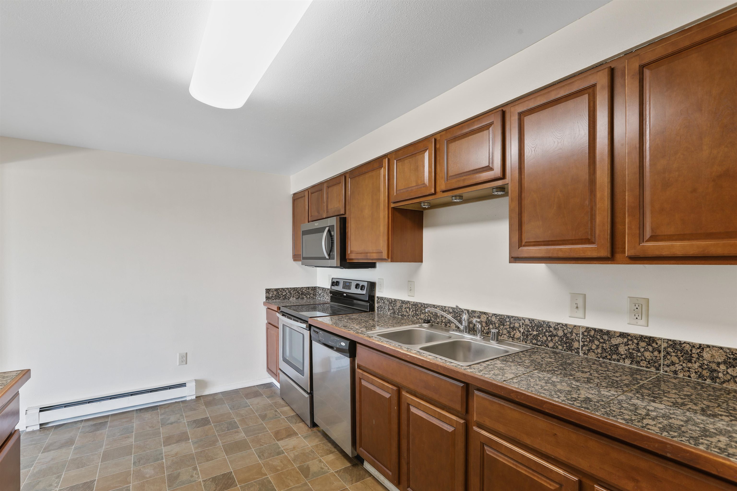 1418 W 6th Ave - Photo 9