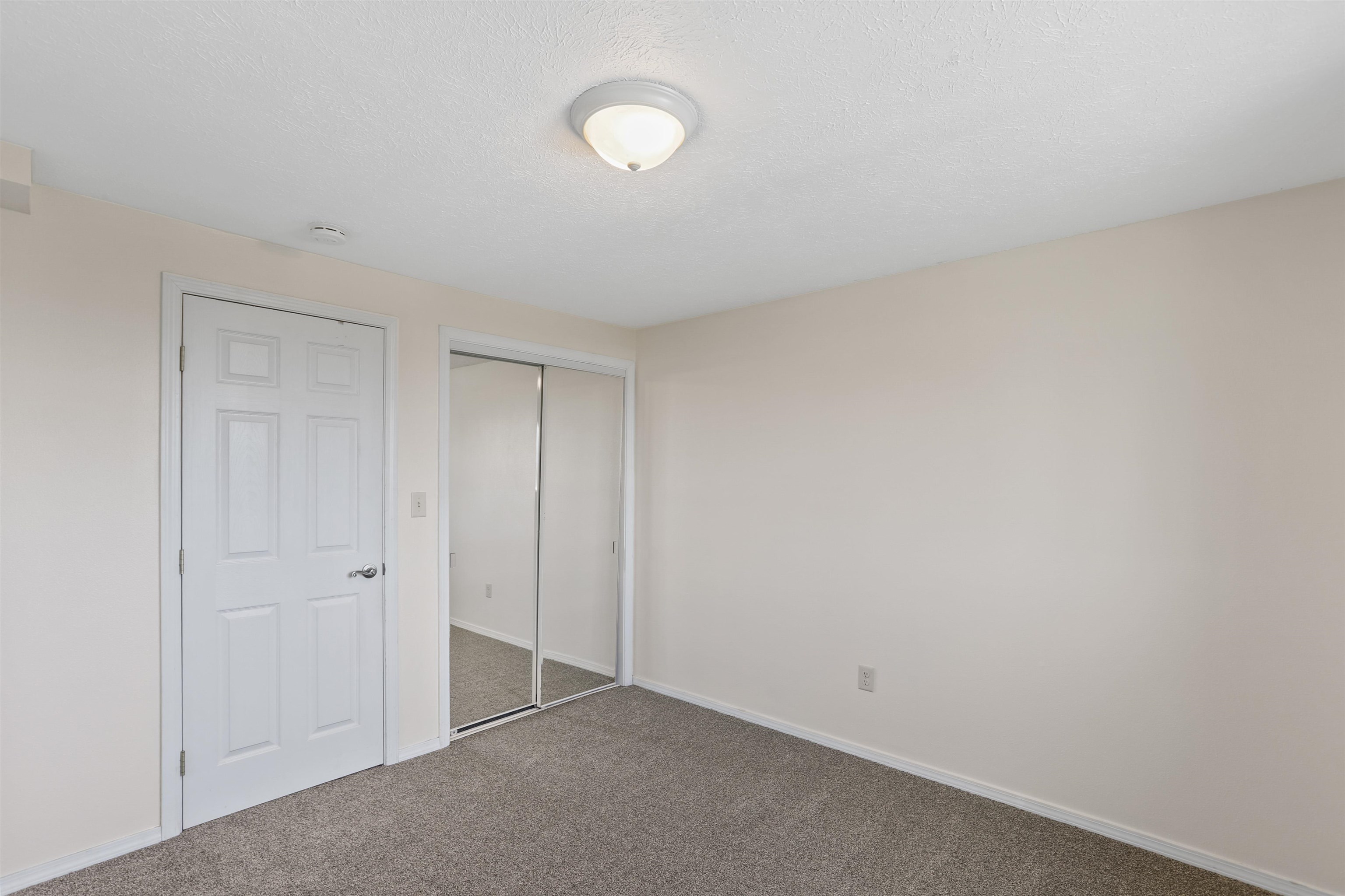 1418 W 6th Ave - Photo 12