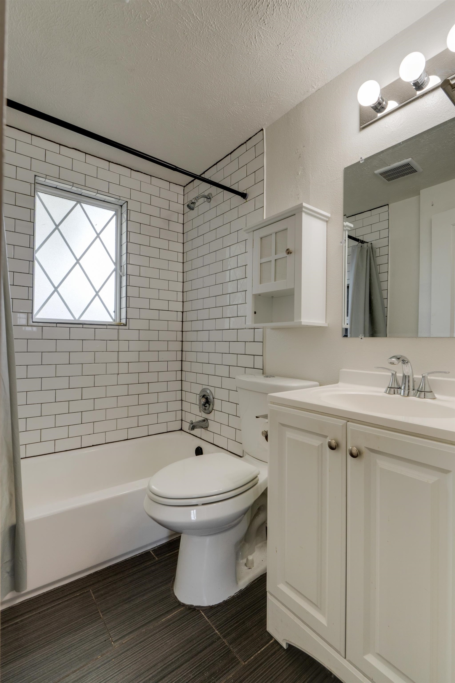 6116 N Astor St - Photo 15