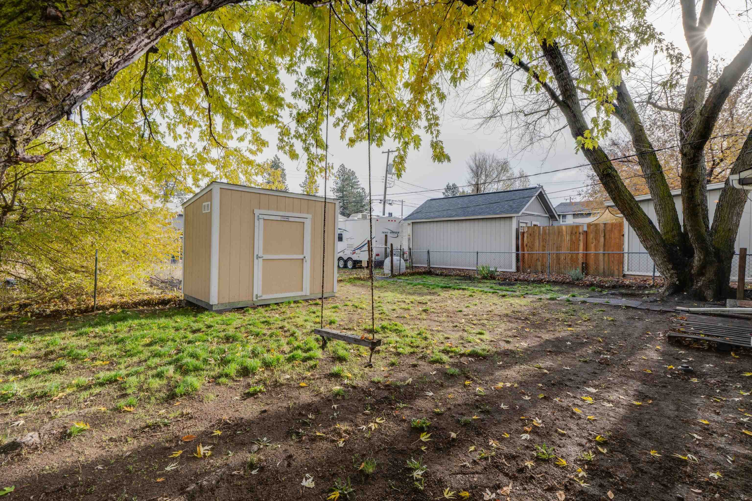 6116 N Astor St - Photo 18