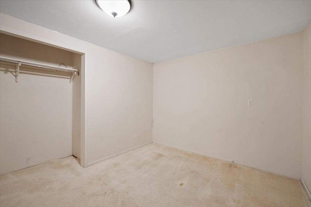 2212 E 63rd Ave - Photo 17