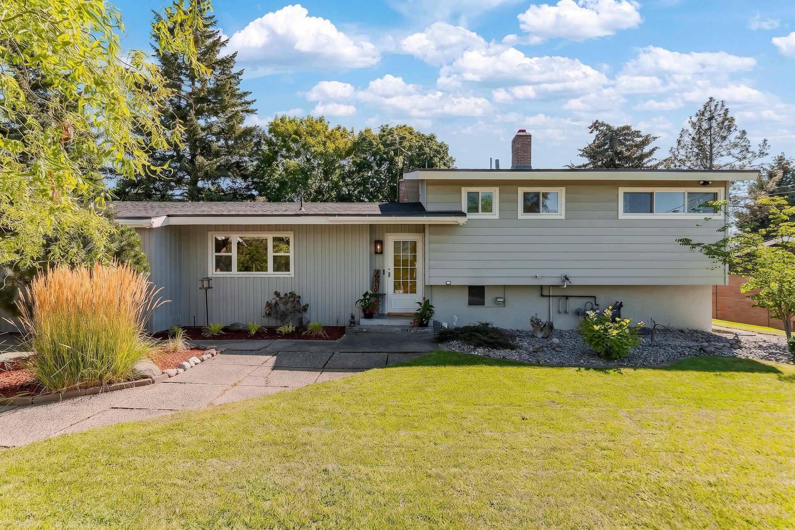 10410 E Sinto Ave - Photo 1