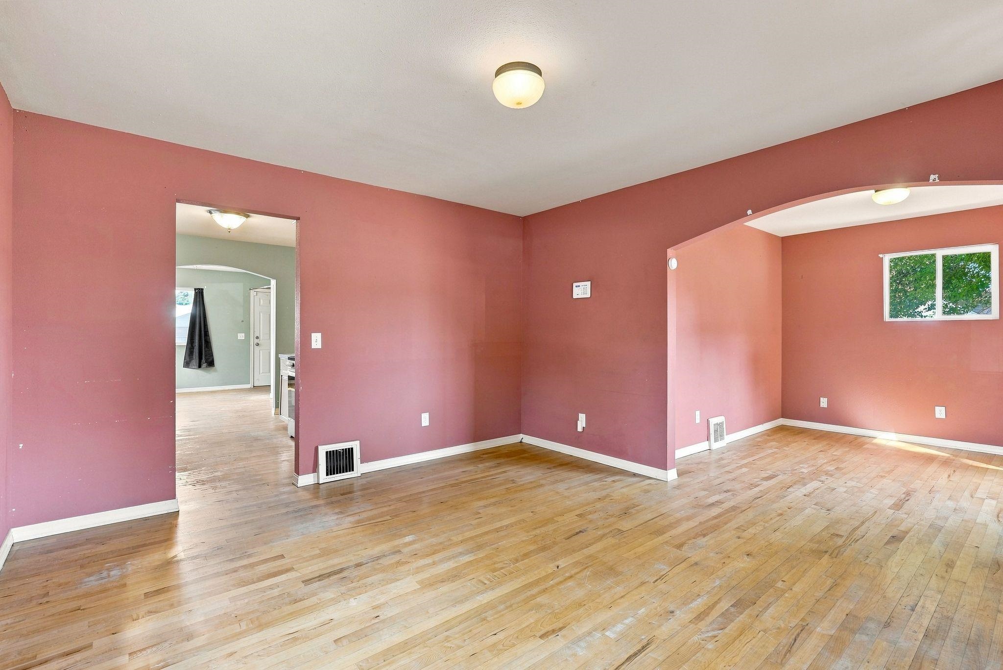 4621 N Post St - Photo 3