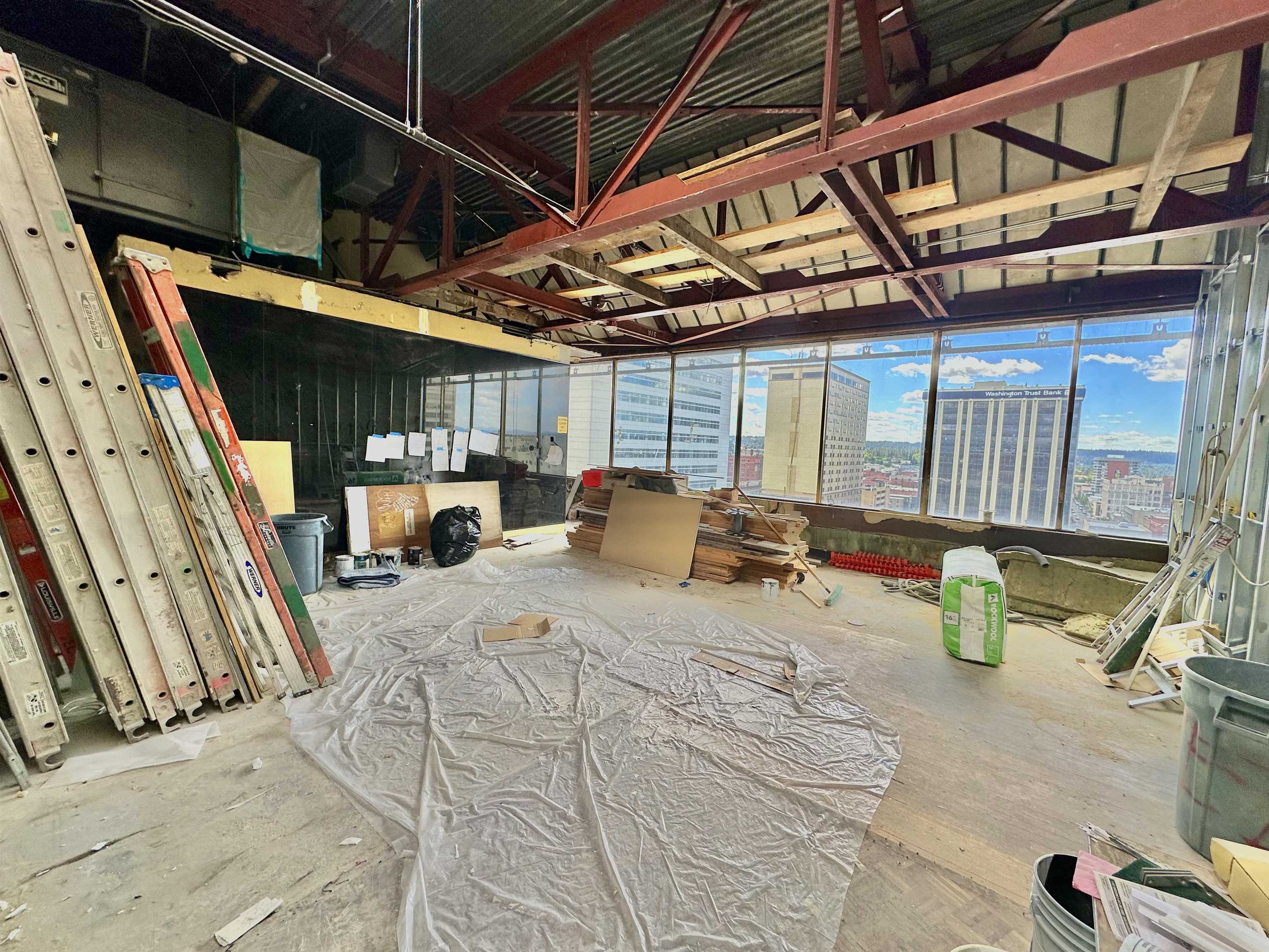 514 W 1st Ave - Photo 3