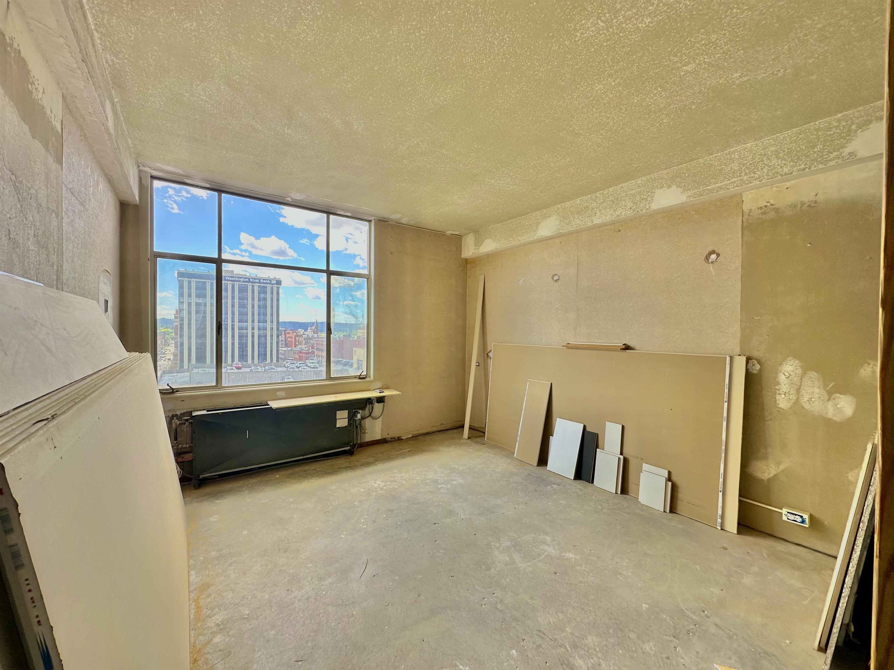 514 W 1st Ave - Photo 12