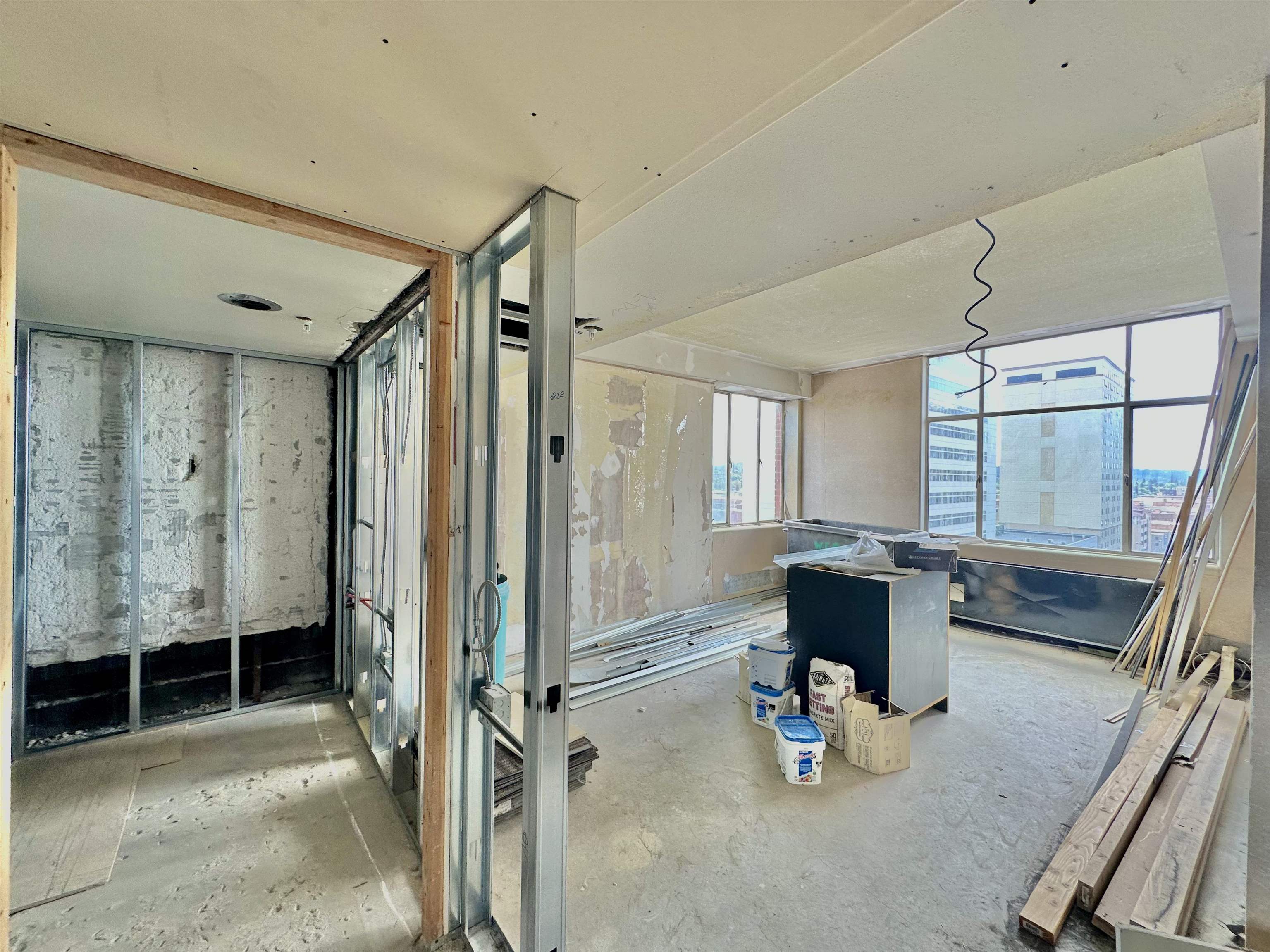 514 W 1st Ave - Photo 23