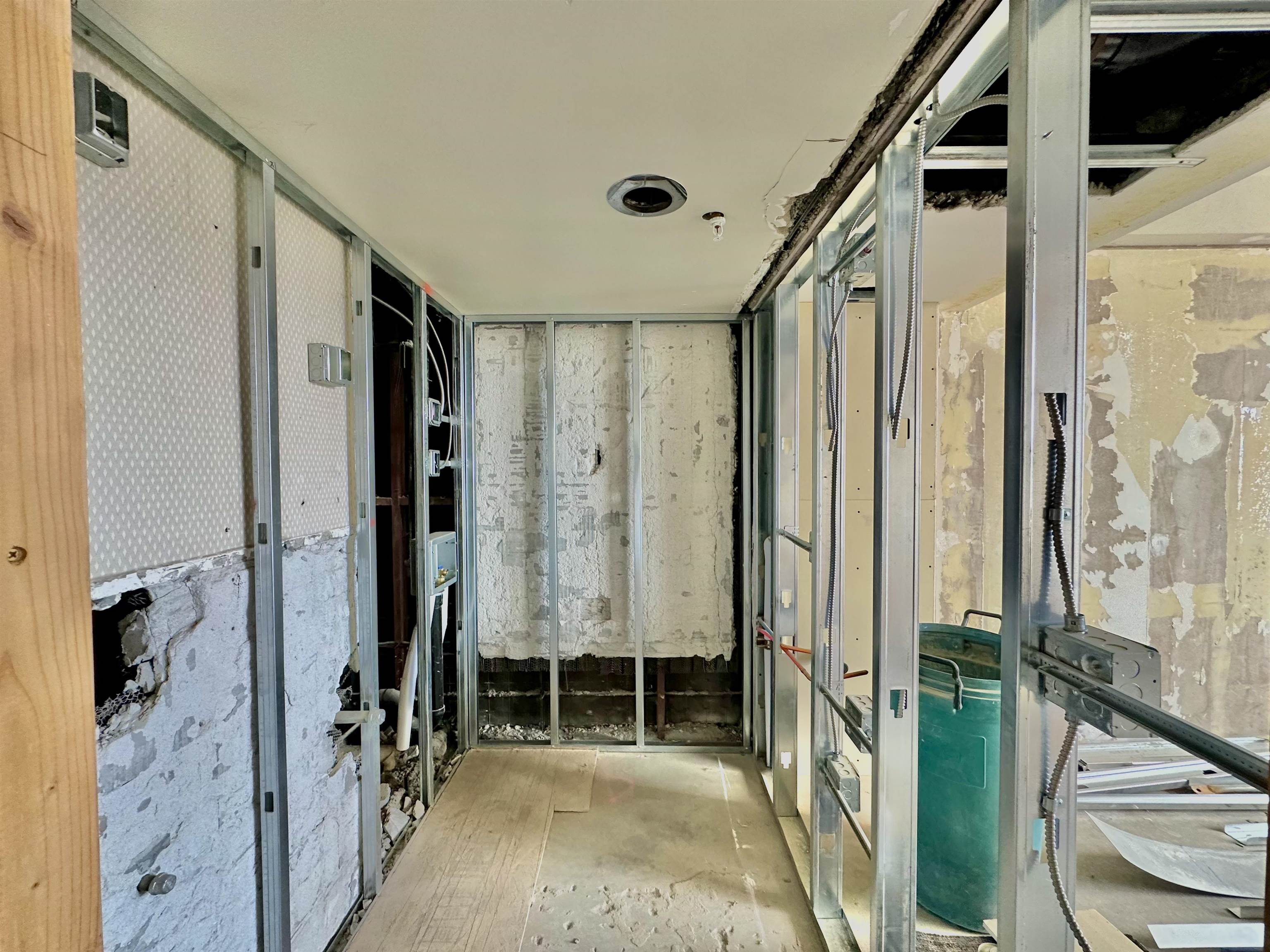 514 W 1st Ave - Photo 25
