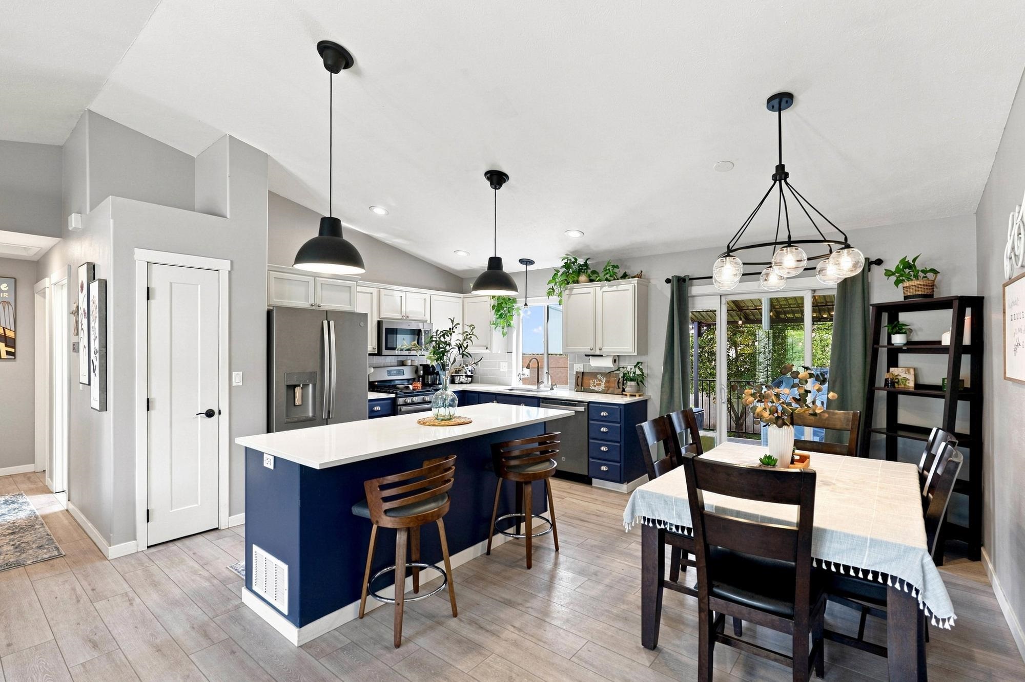 416 E Blackhawk Dr - Photo 8