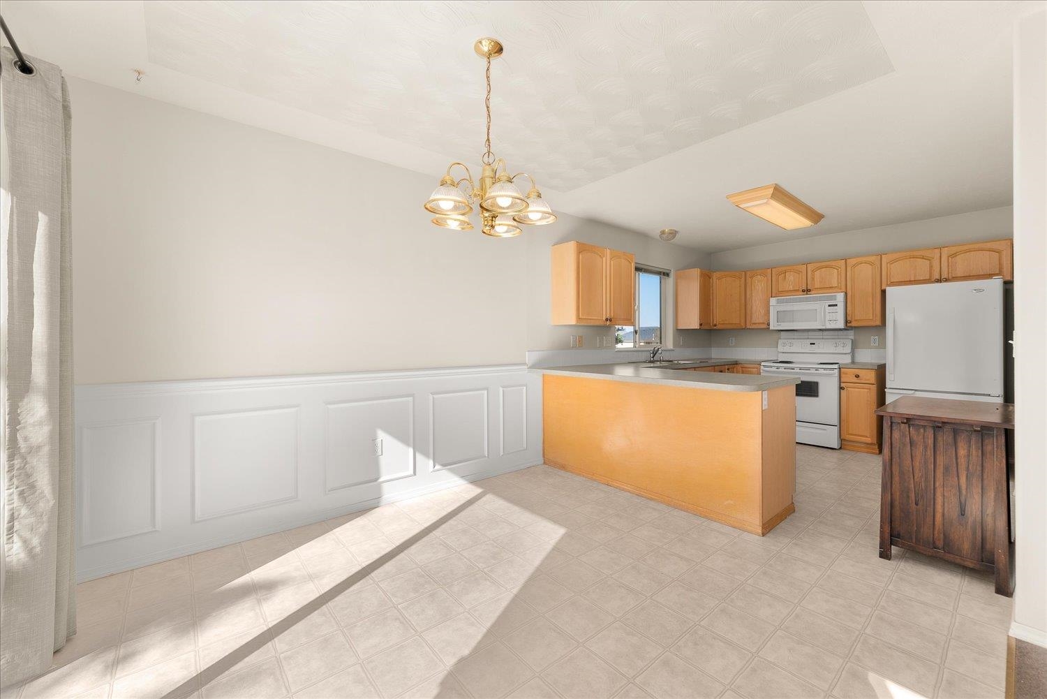 19019 E 4th Ave - Photo 33