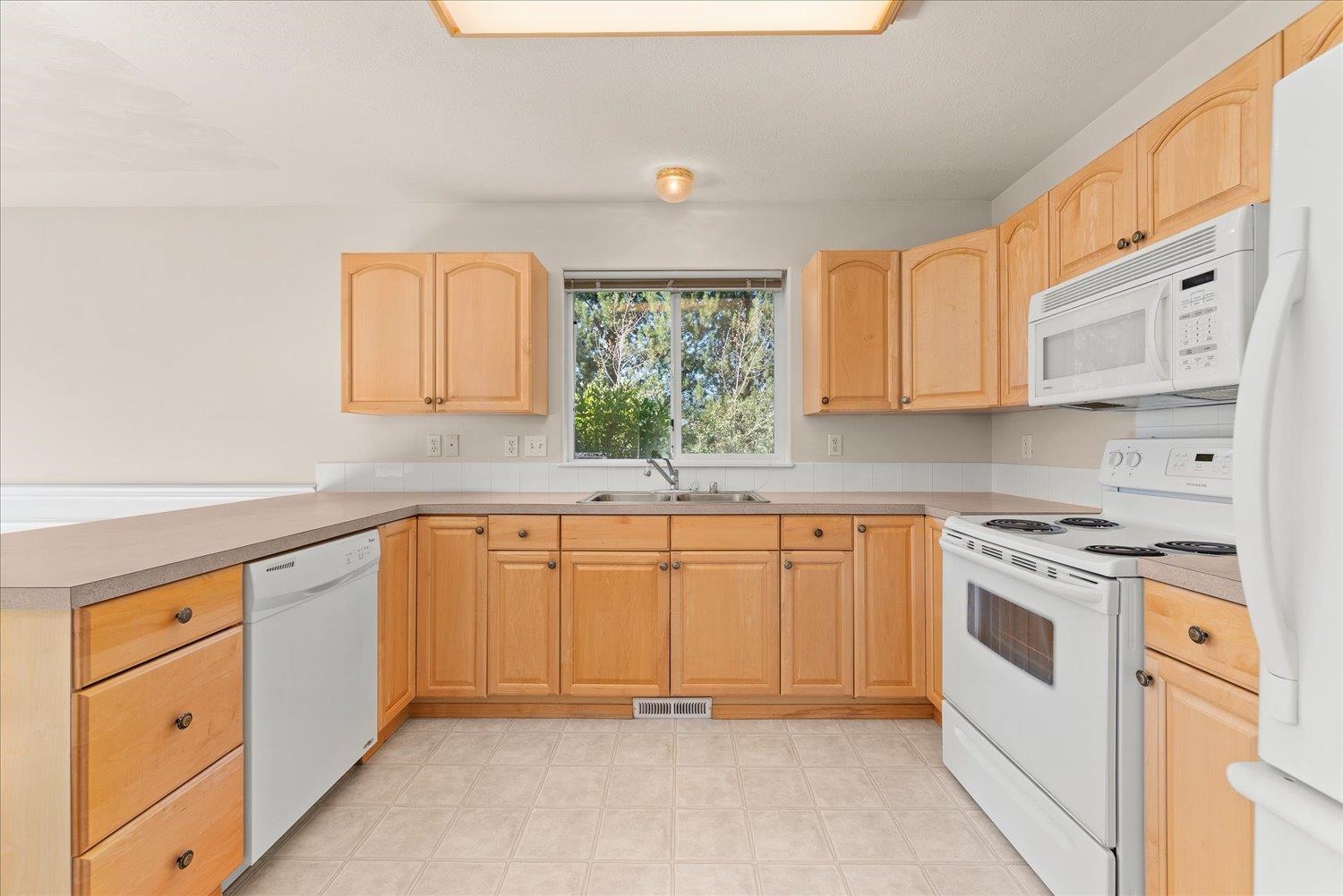 19019 E 4th Ave - Photo 35