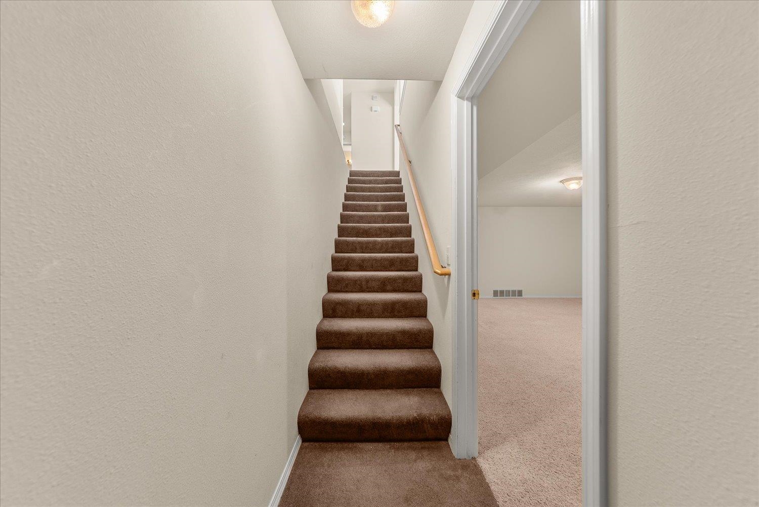 19019 E 4th Ave - Photo 18