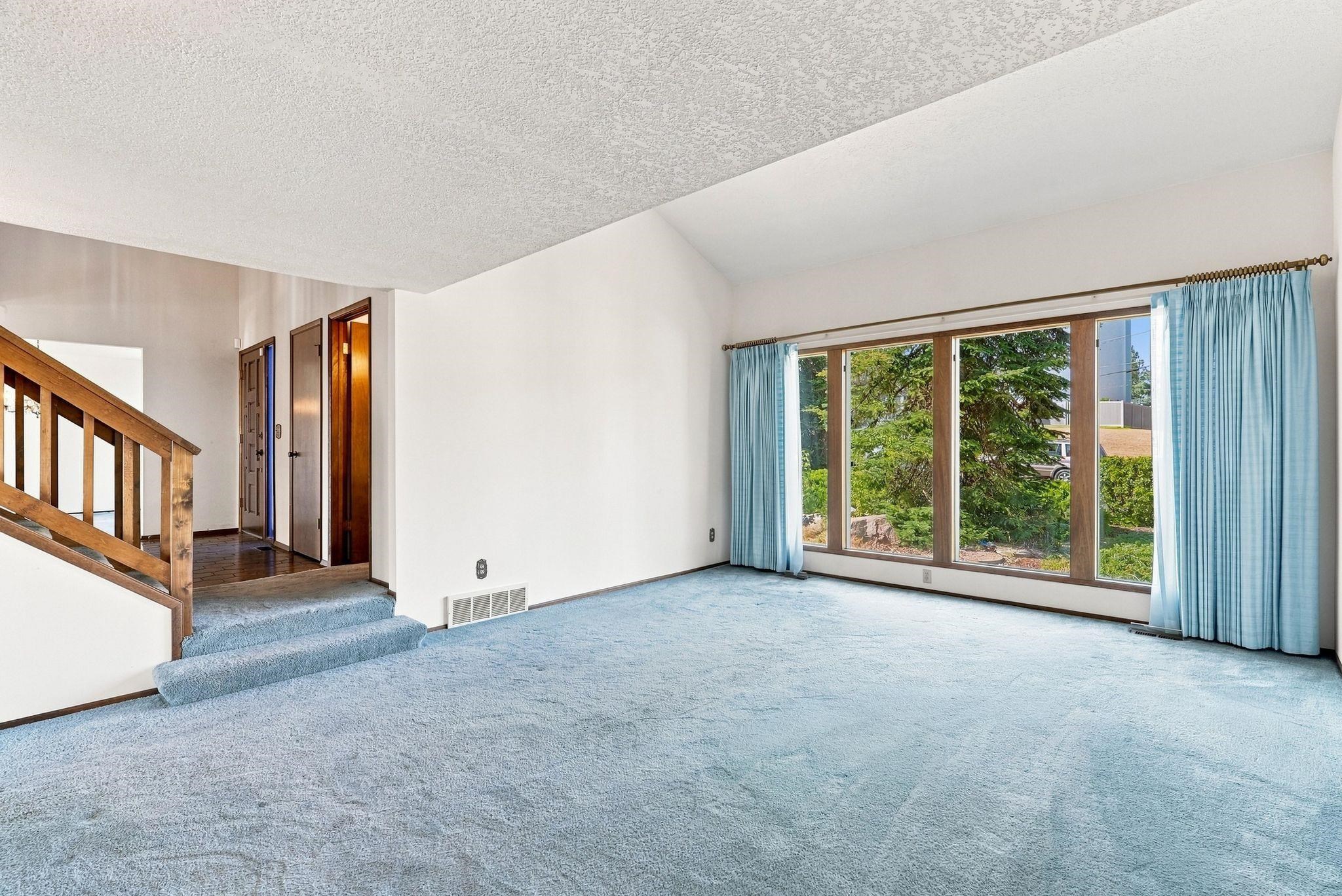 3027 W 22nd Ave - Photo 4
