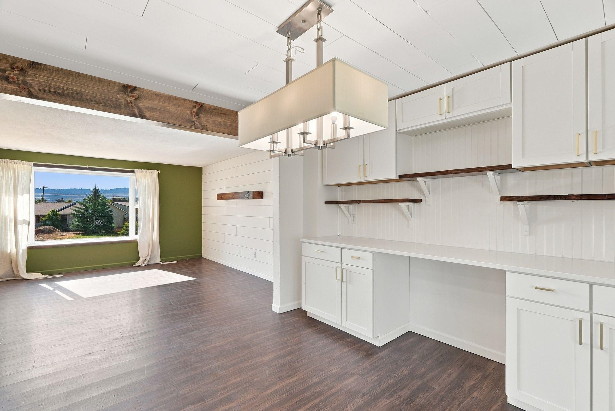 11921 E 31st Ave - Photo 8
