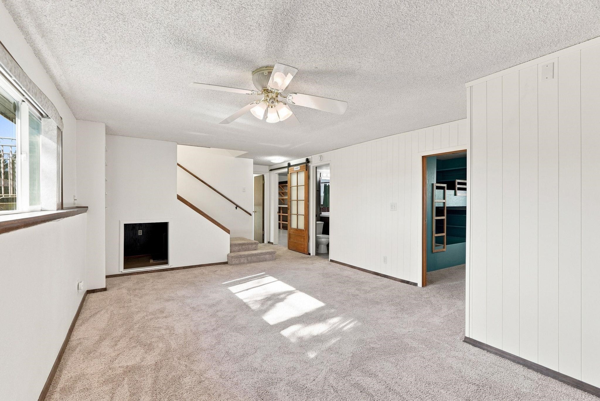 11921 E 31st Ave - Photo 24