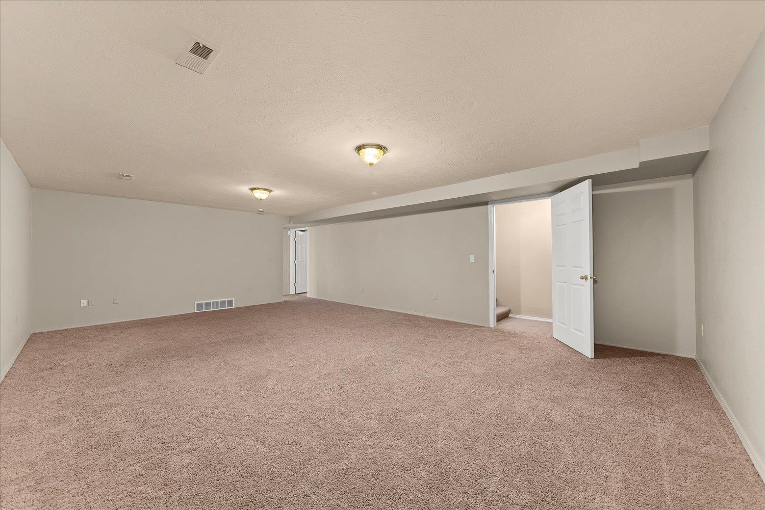 19019 E 4th Ave - Photo 31