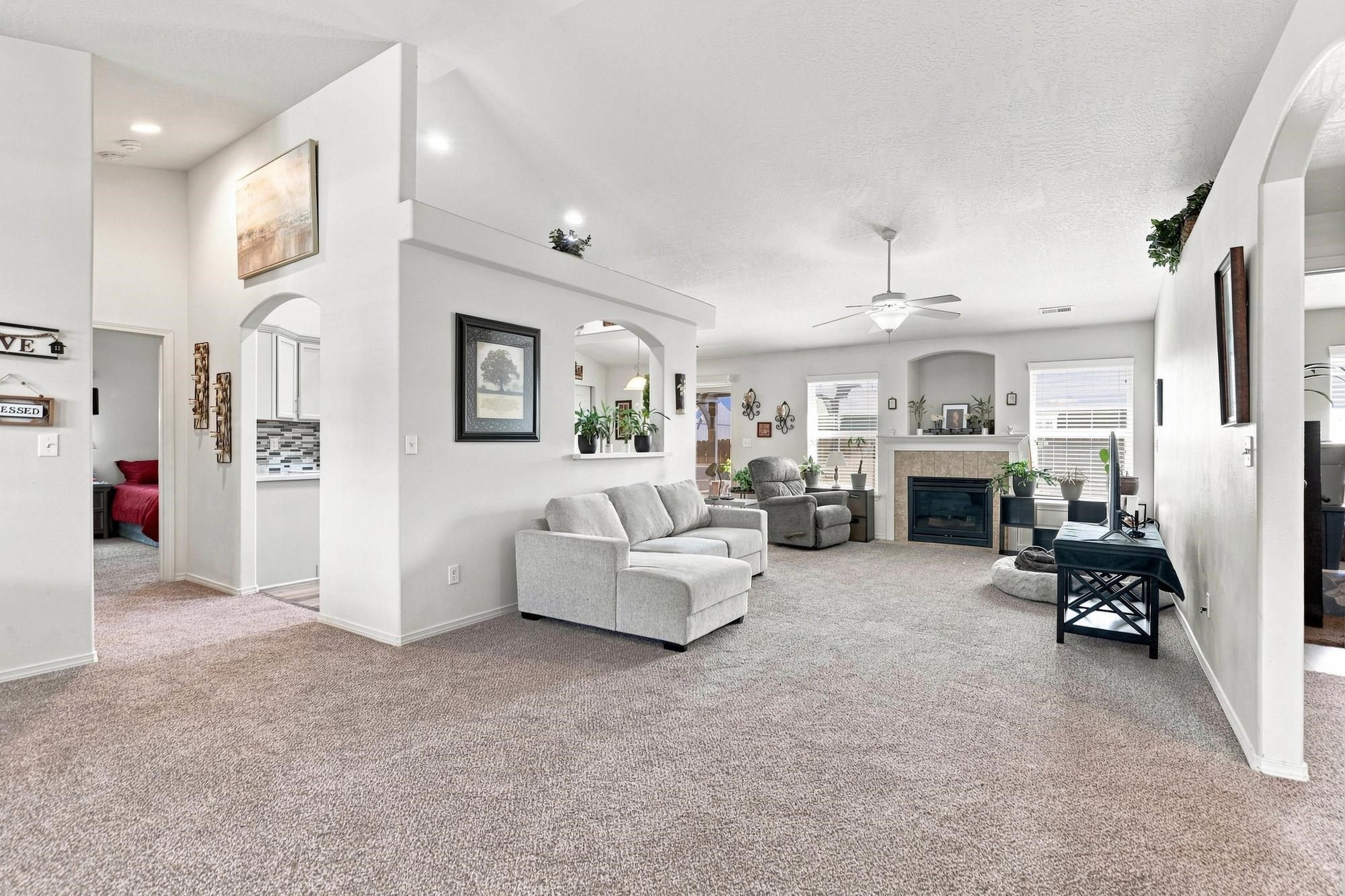 12523 W 2nd Ave - Photo 4