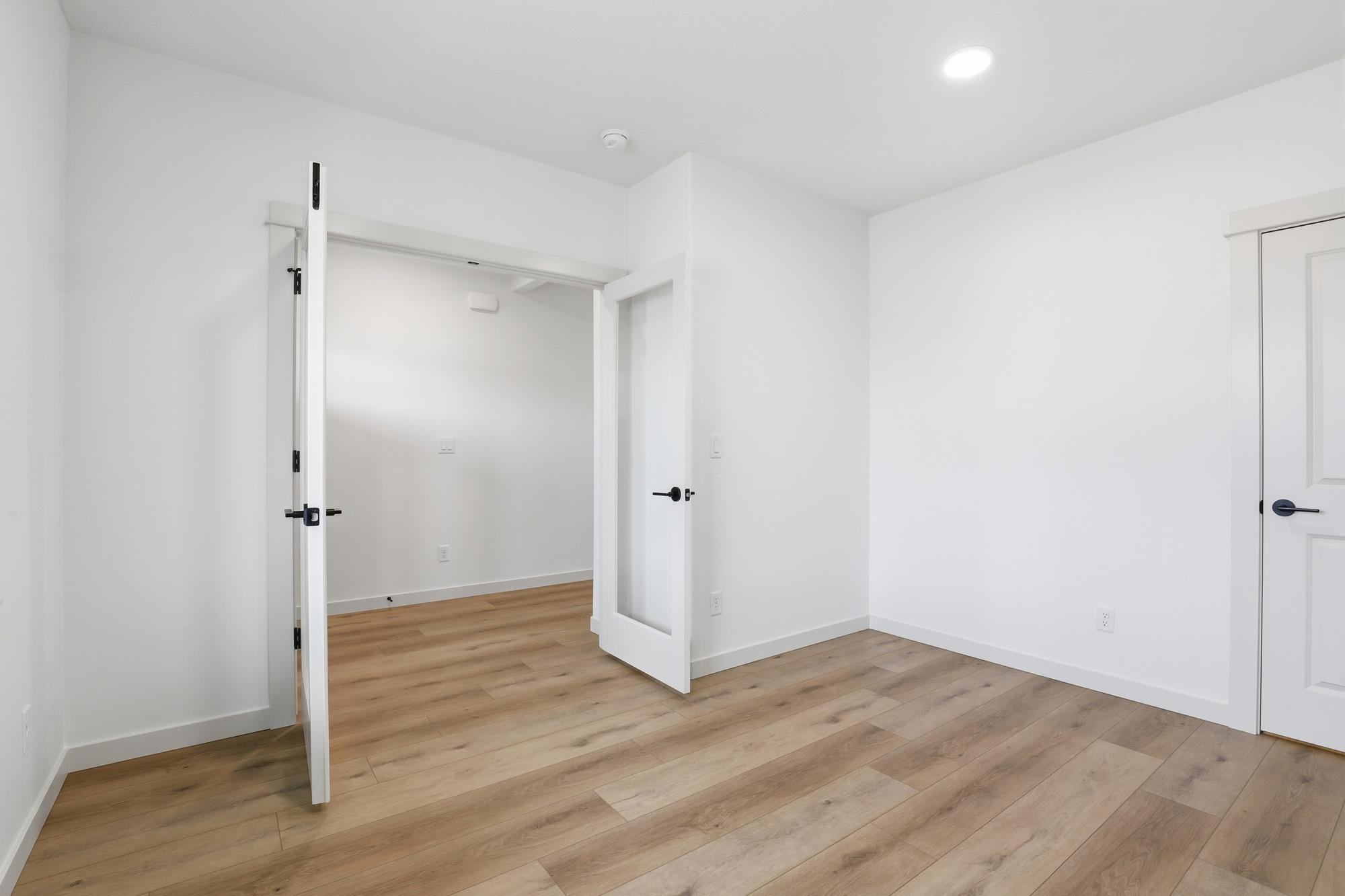 1610 W 67th Ave - Photo 3