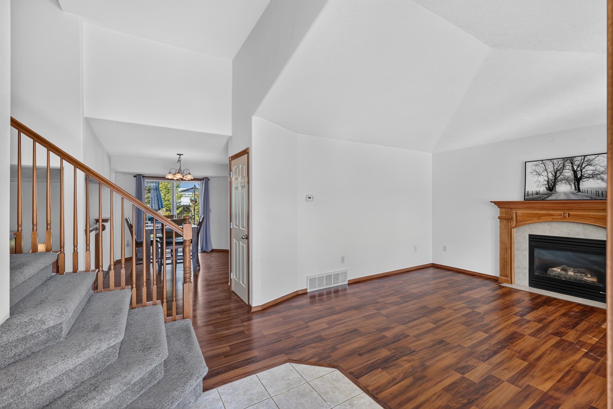 8103 N Nathan Ct - Photo 4