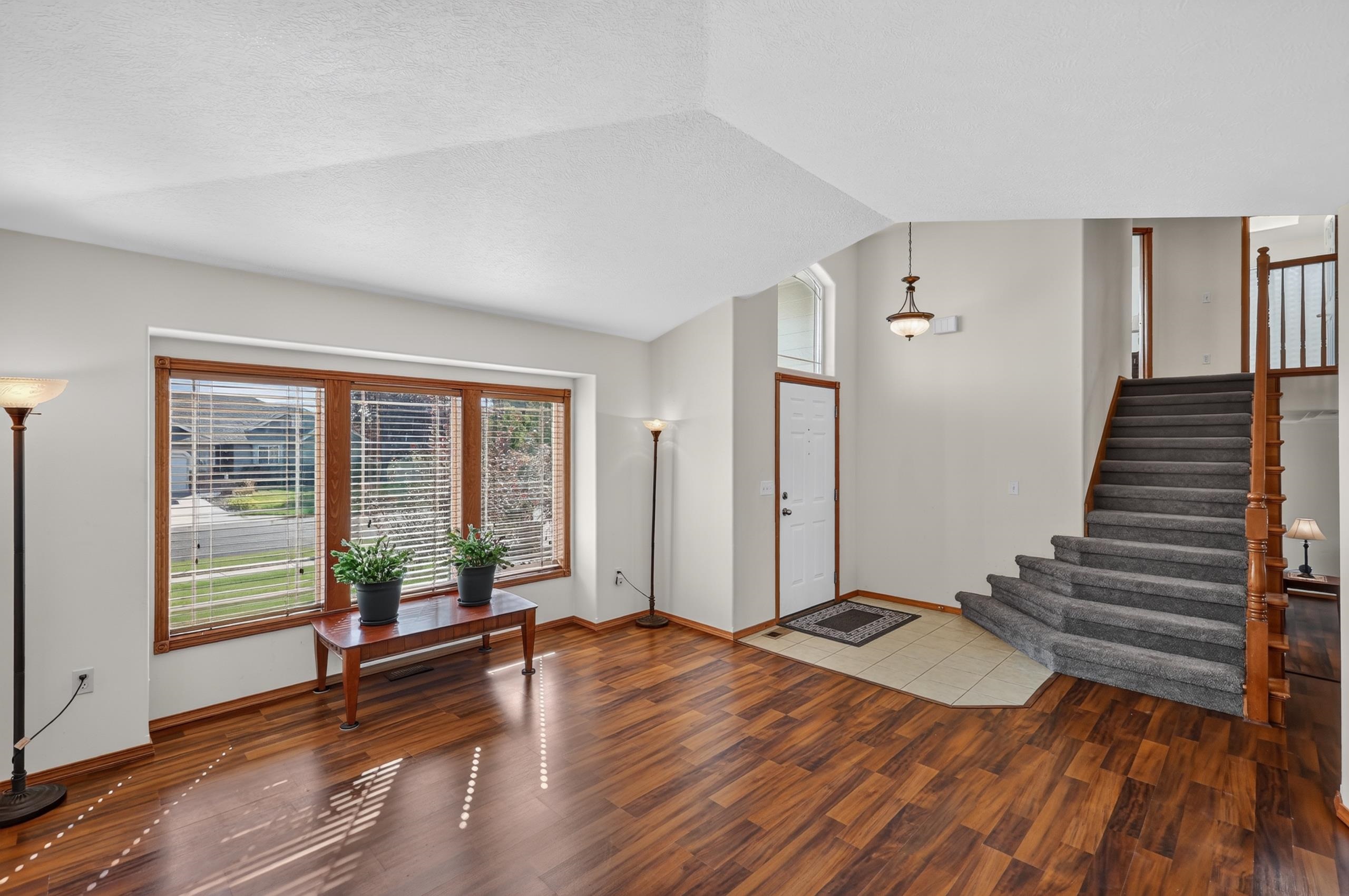 8103 N Nathan Ct - Photo 6