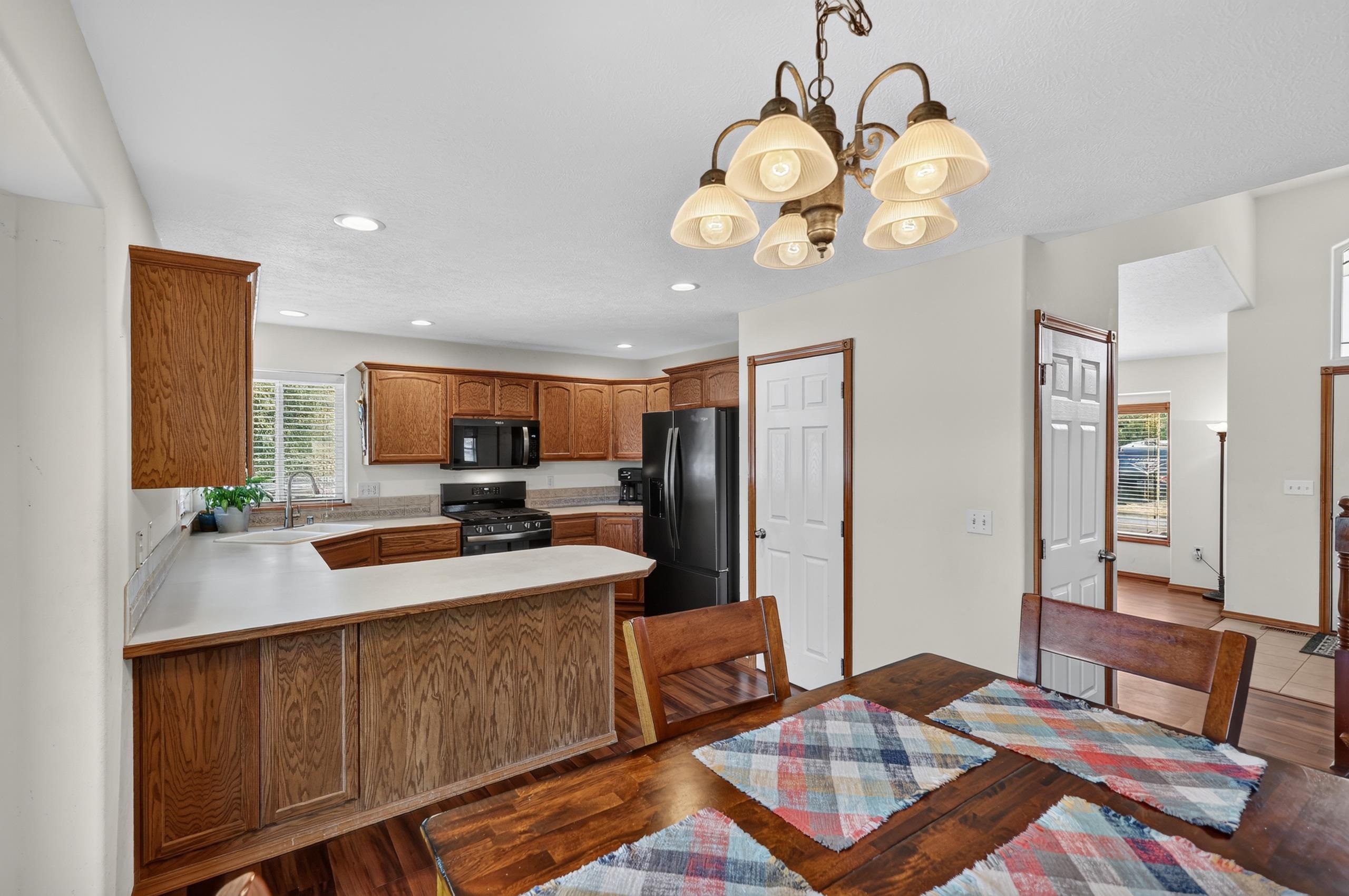 8103 N Nathan Ct - Photo 9