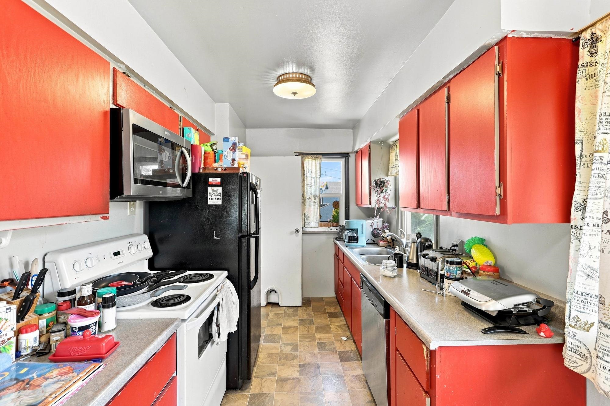 3203 E 19th Ave - Photo 8
