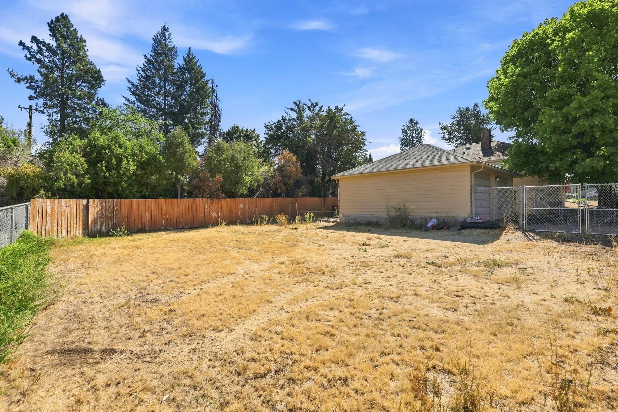 3203 E 19th Ave - Photo 20