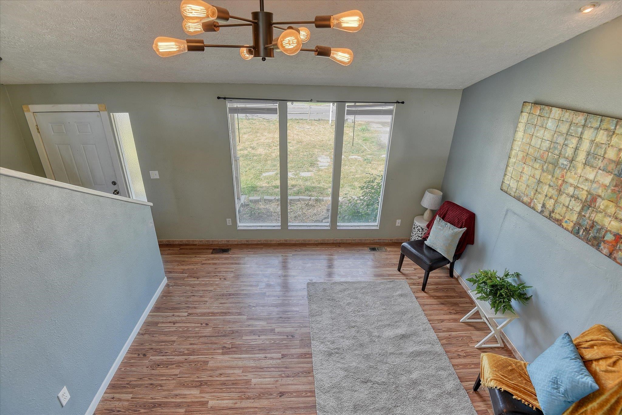 3318 E 55TH Ave - Photo 5