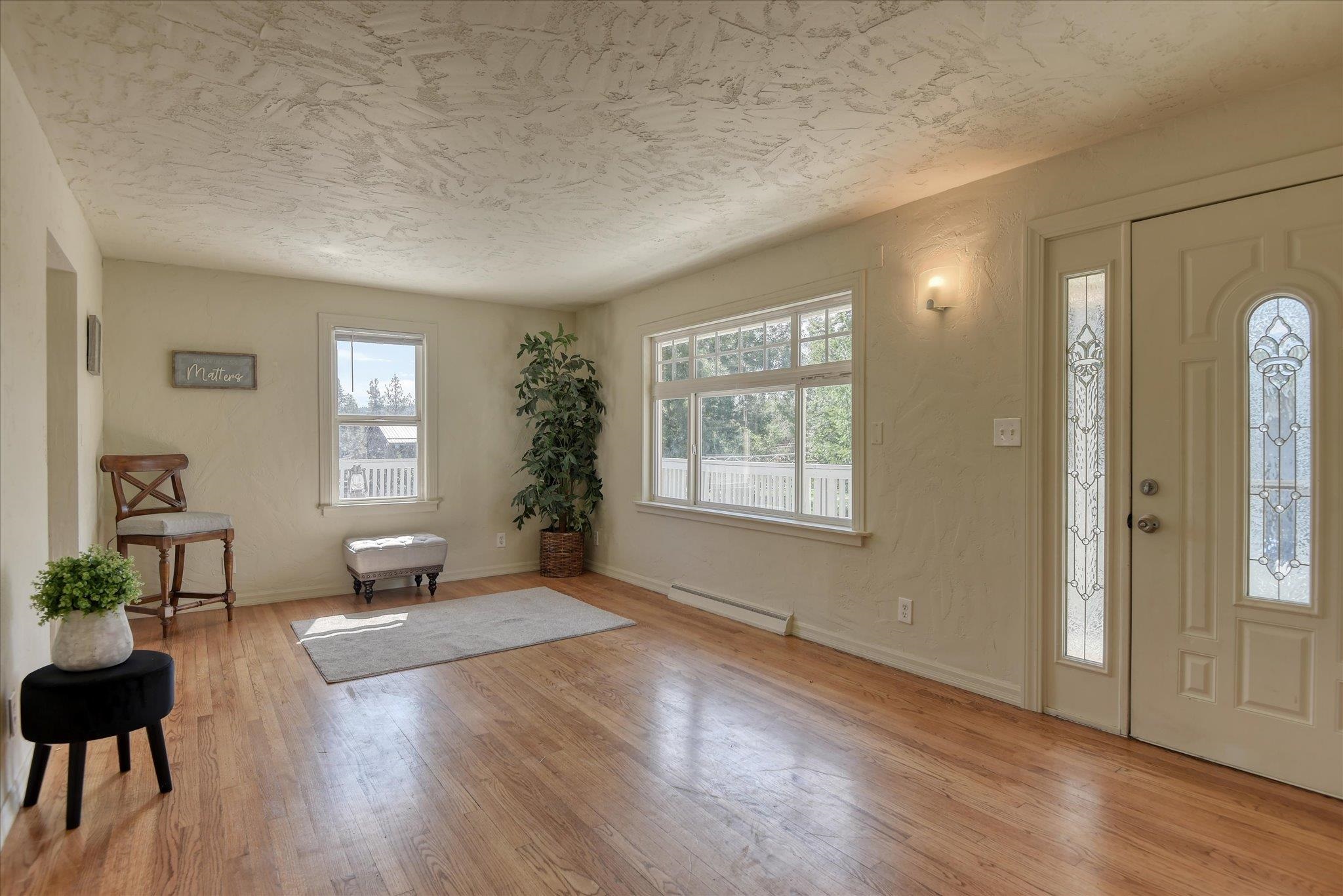 9022 N Nine Mile Rd - Photo 4