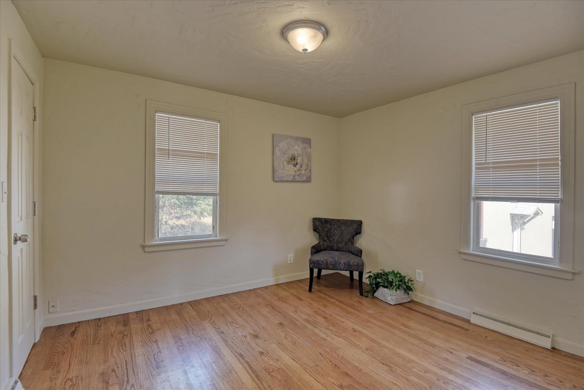 9022 N Nine Mile Rd - Photo 10
