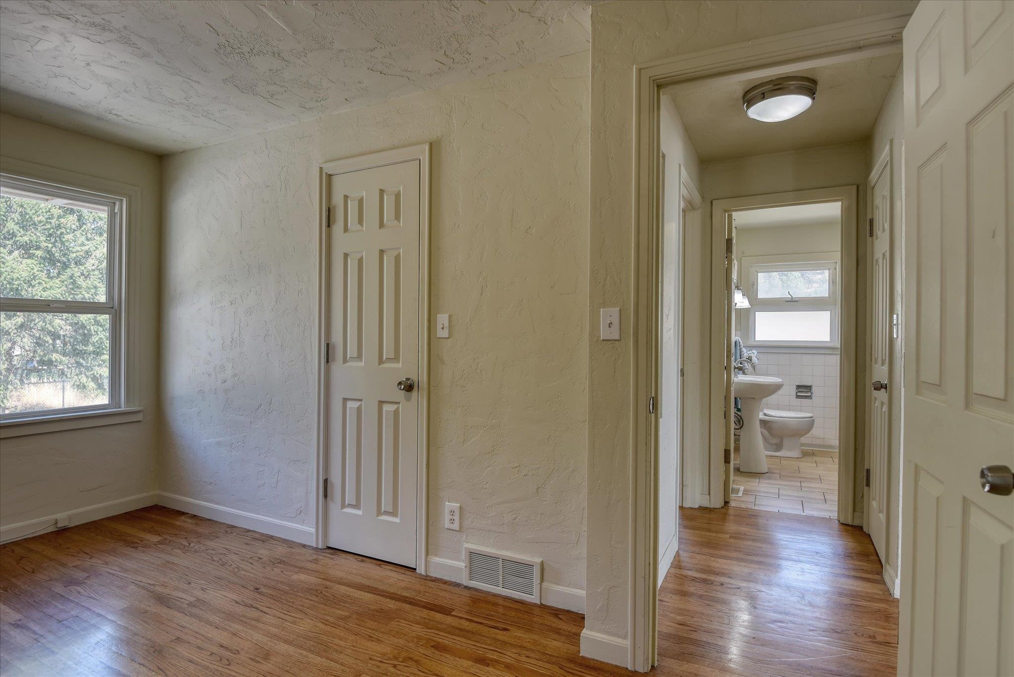 9022 N Nine Mile Rd - Photo 13