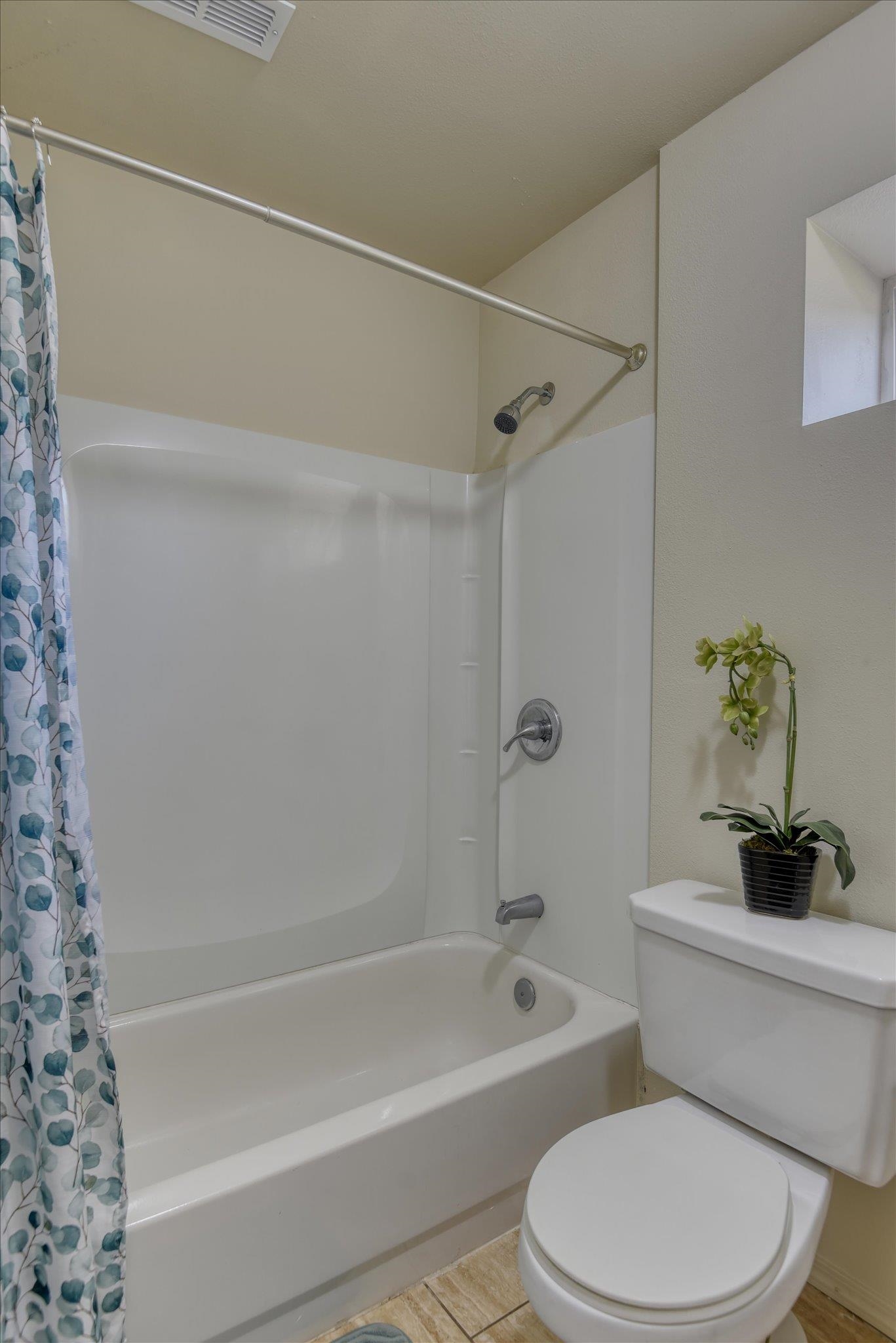9022 N Nine Mile Rd - Photo 21