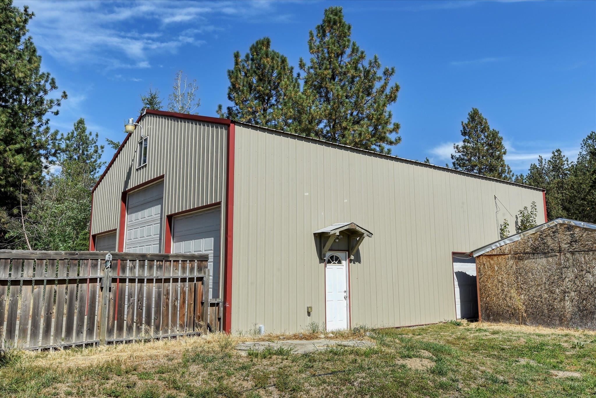 9022 N Nine Mile Rd - Photo 28