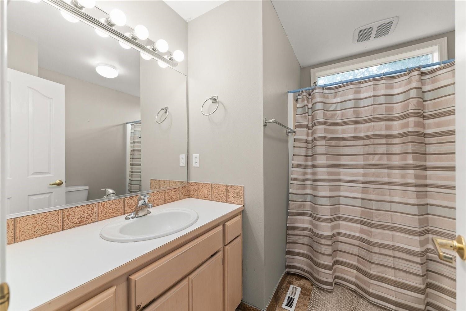 23214 N PERRY Rd - Photo 20