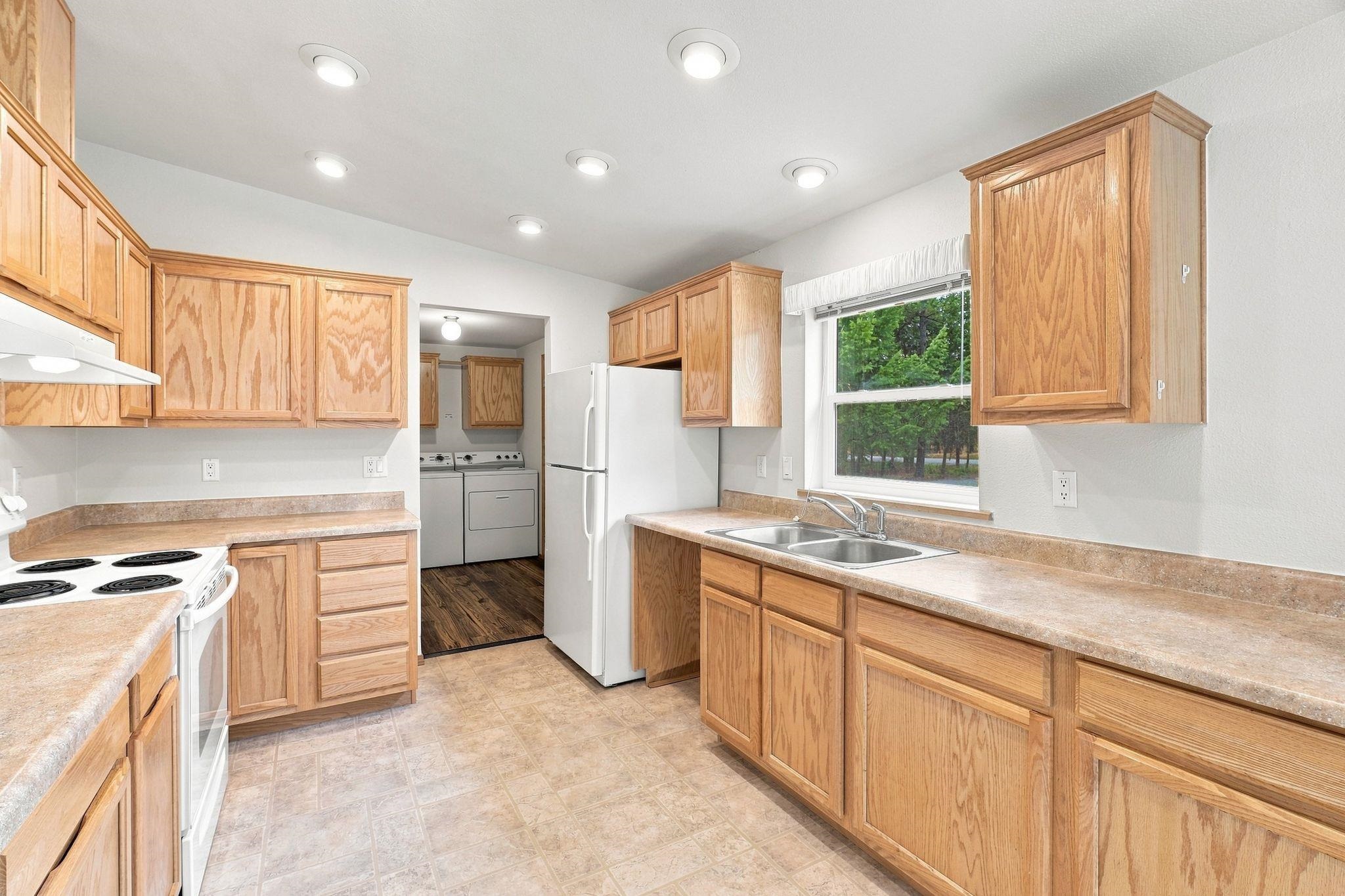9308 N Campbell Rd - Photo 7