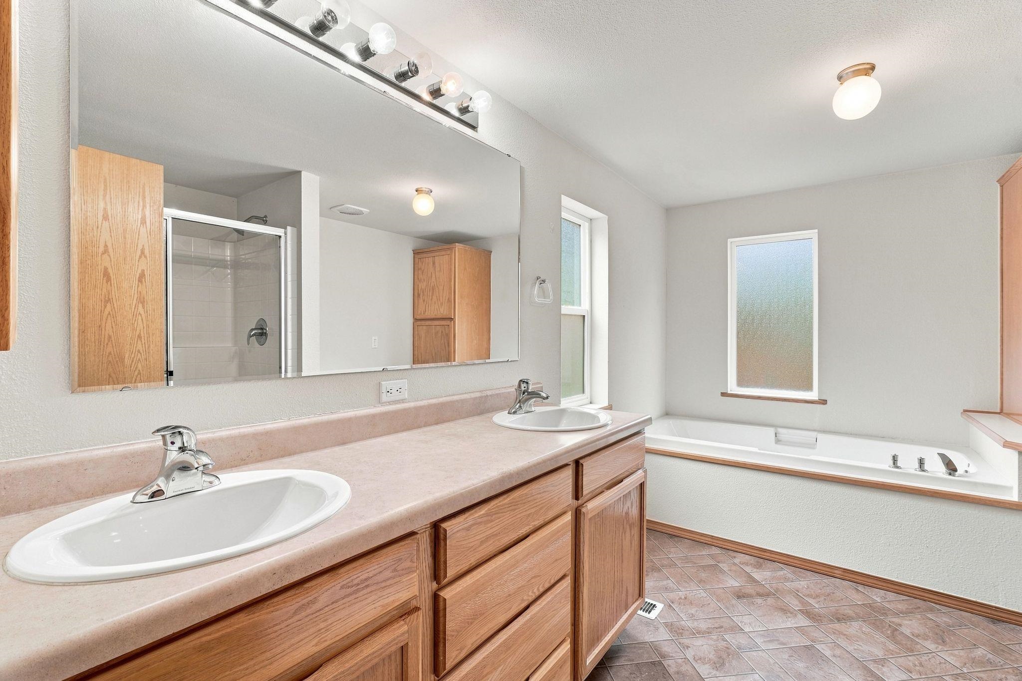 9308 N Campbell Rd - Photo 12