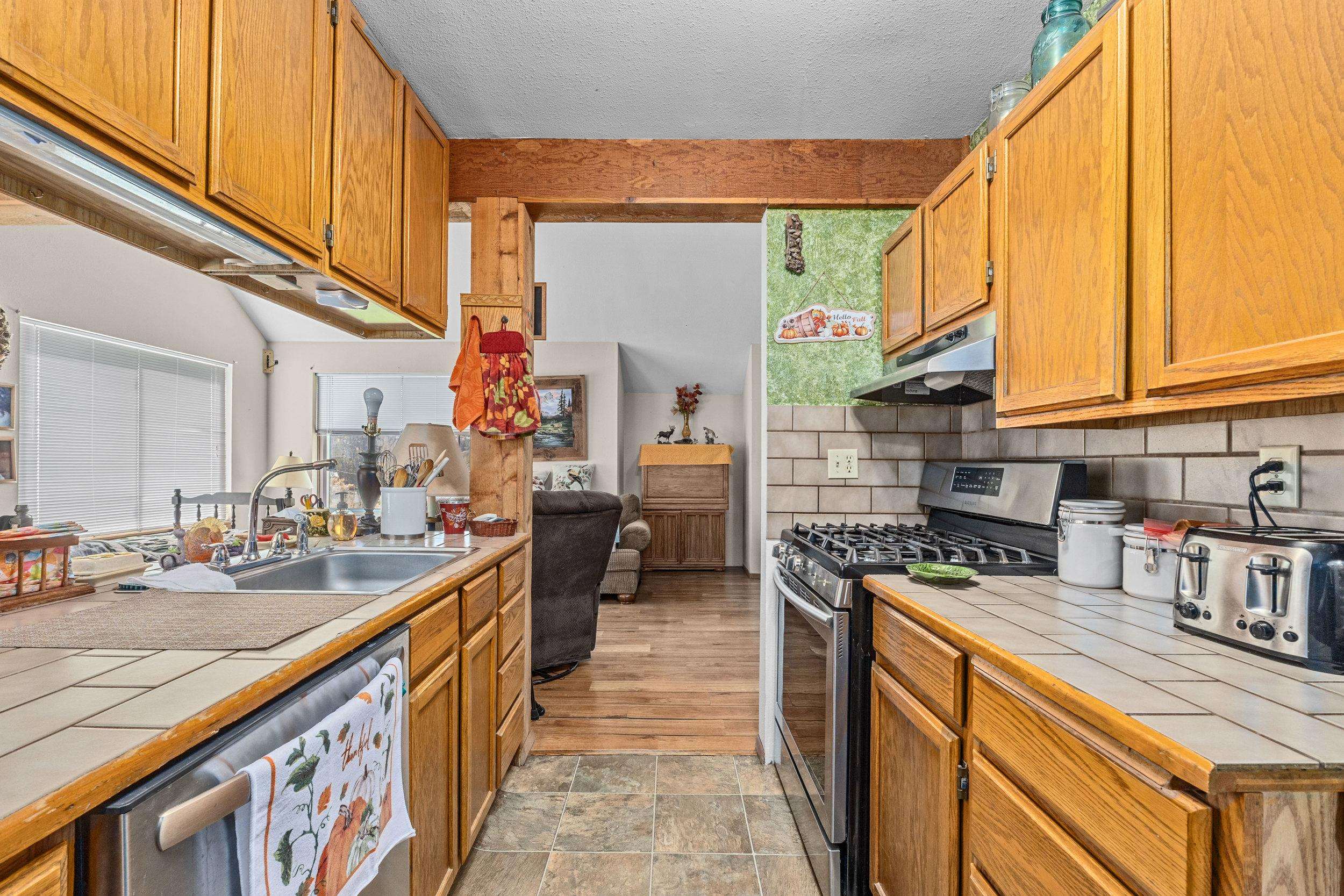 1043 Old Highway 12 Mile Rd - Photo 15