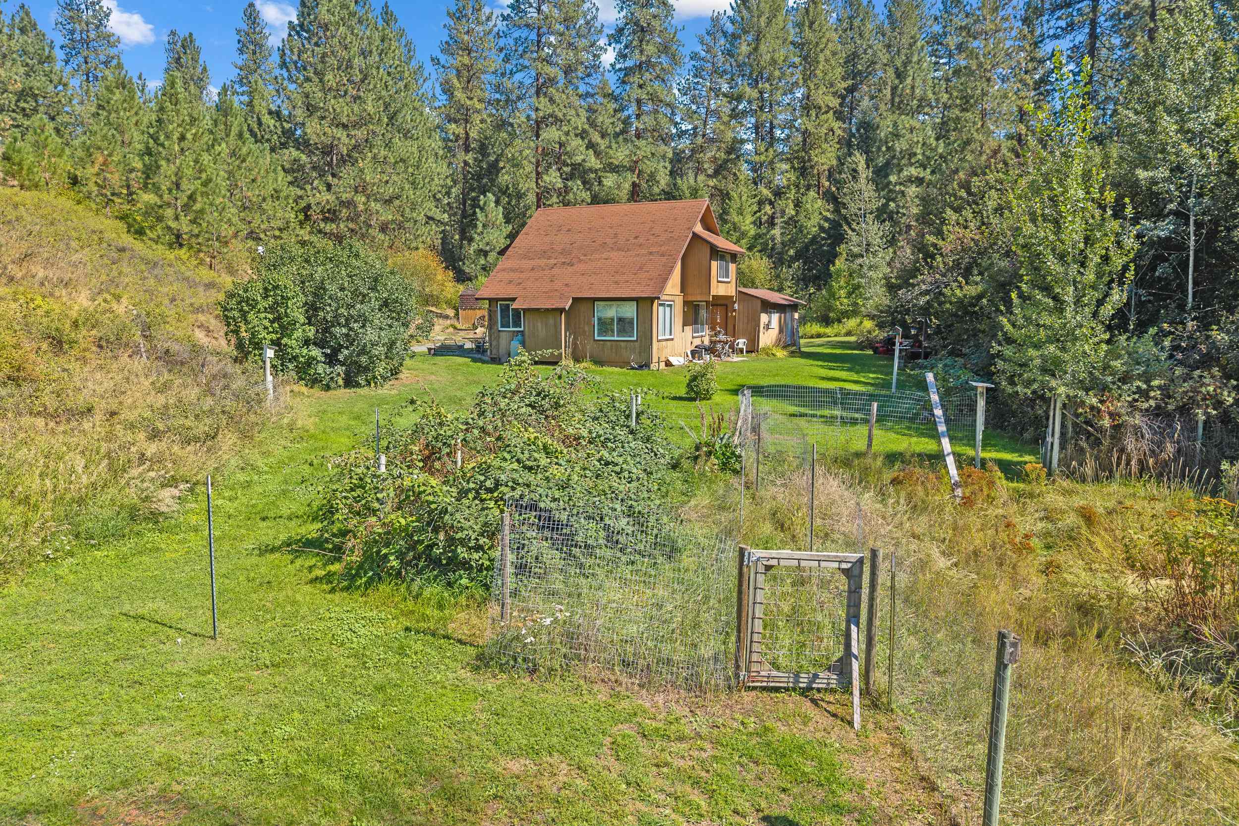 1043 Old Highway 12 Mile Rd - Photo 24