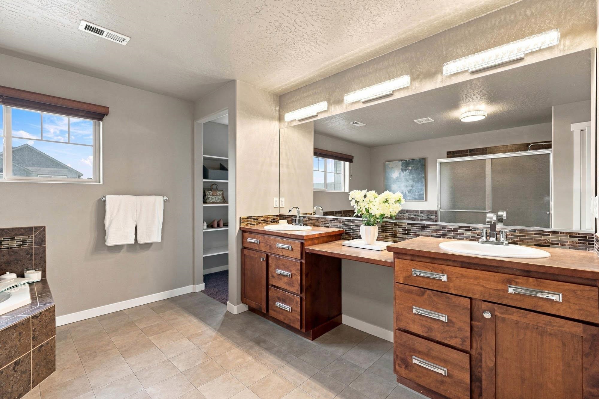2823 W Sunset View Ln - Photo 25