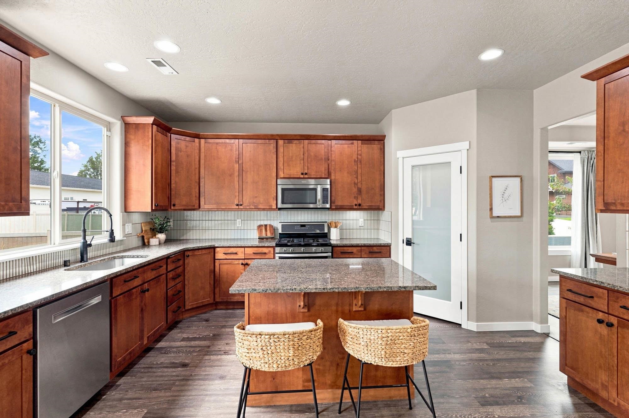 2823 W Sunset View Ln - Photo 11