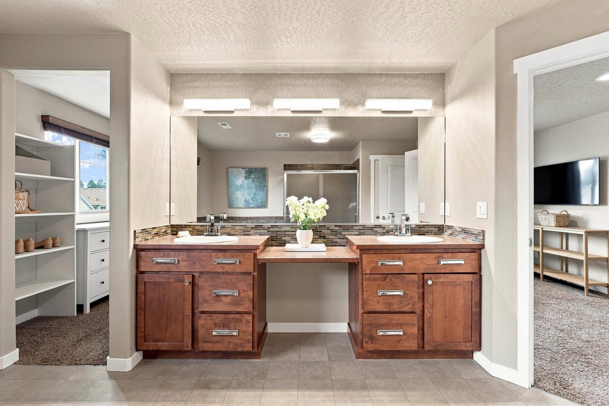 2823 W Sunset View Ln - Photo 24