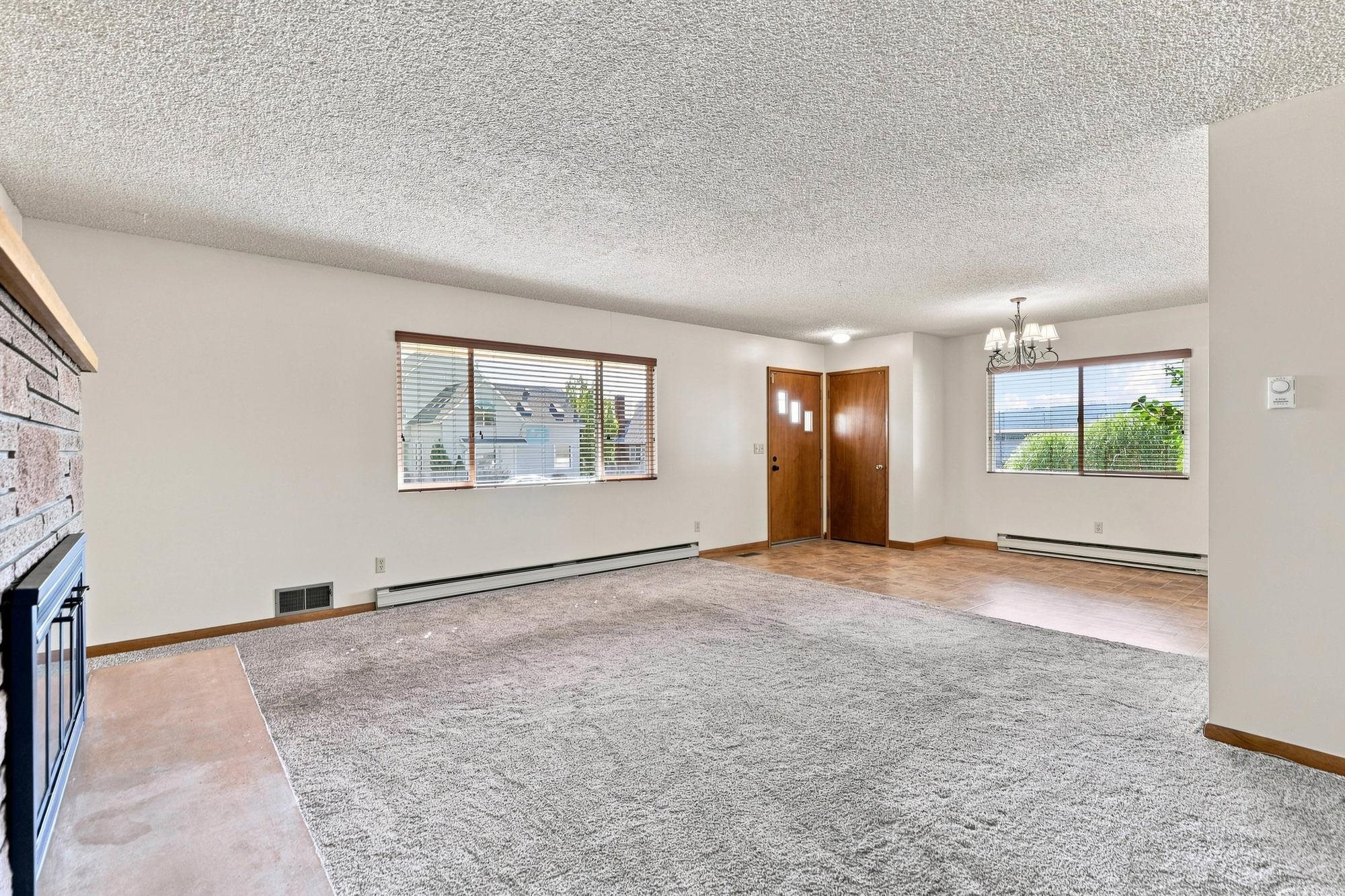 627 N Madelia St - Photo 8