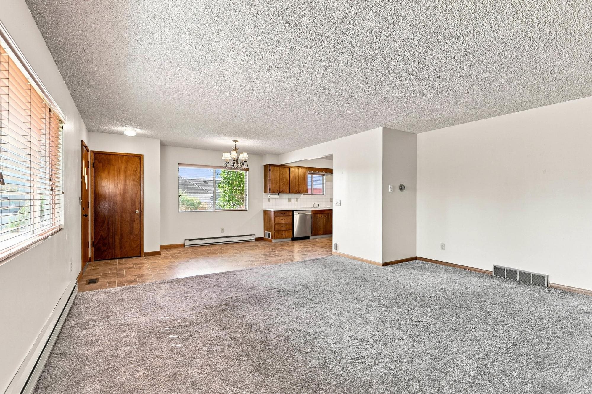 627 N Madelia St - Photo 10